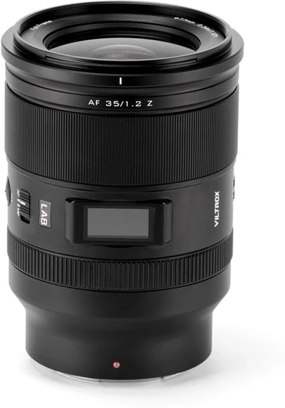 Viltrox VTAF35F12_Z nagyítás