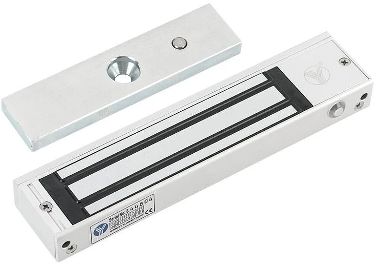 Yli YM-180N nagyítás