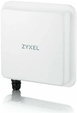 Zyxel FWA710 nagyítás